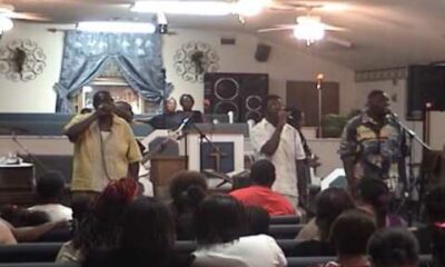 Singing in Moss Point, MS 2009 05 01 16 44 22