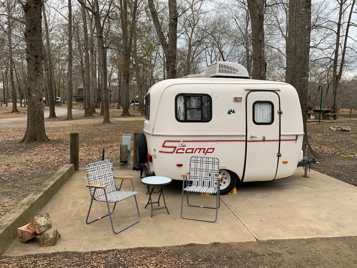 This Tiny Airbnb In Mississippi Is Bound To Make A Big Impression     