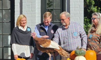 Gov. Reeves holds Mississippi turkey pardon ahead of Thanksgiving