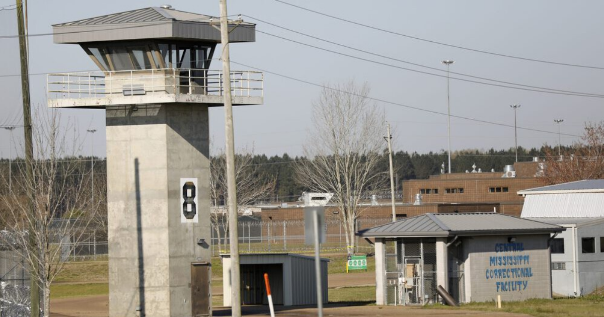 Mississippi prison employees face federal indictment in inmate assault