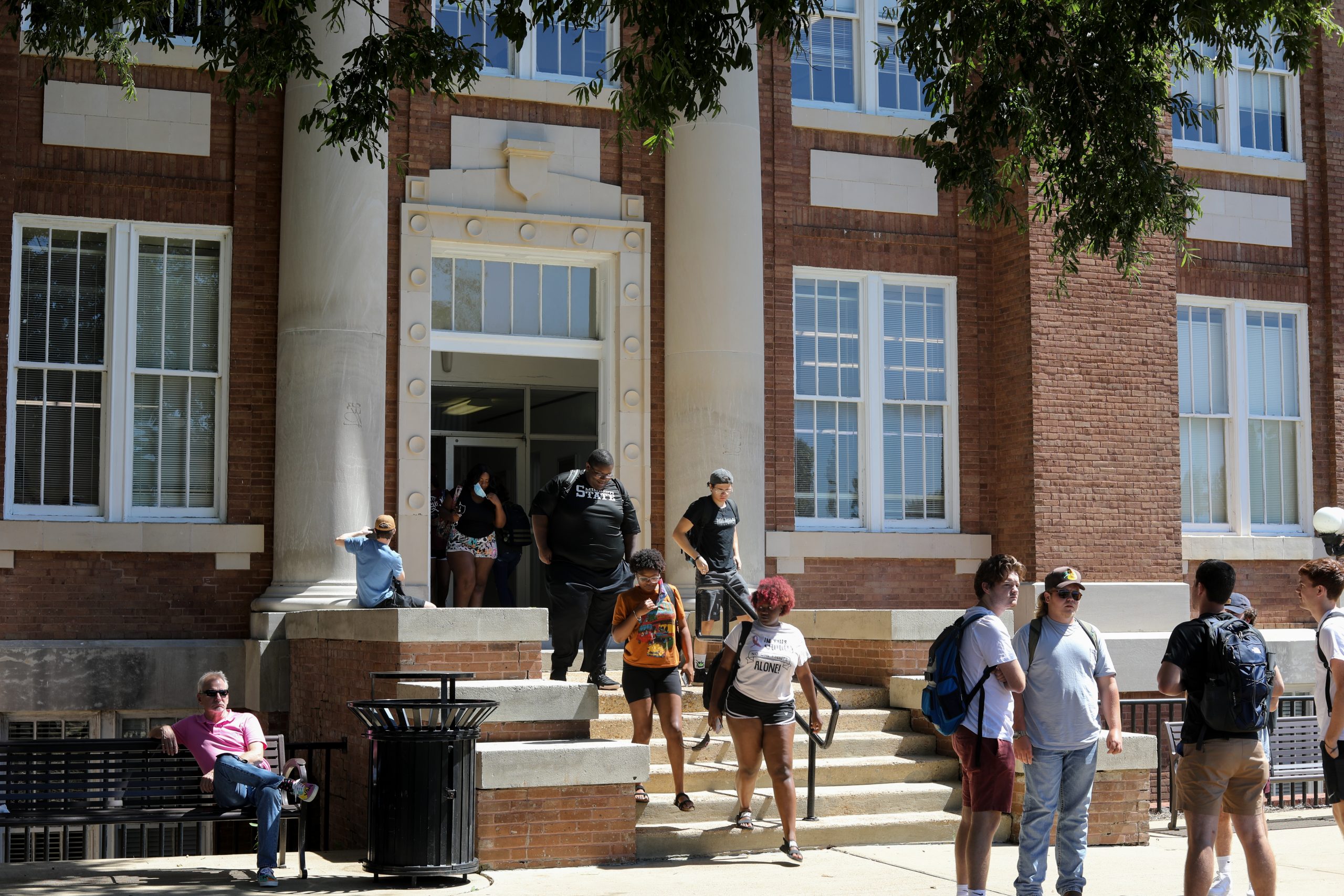 Data: Salaries for Mississippi college presidents ballooned as pay for faculty, staff barely kept pace with inflation