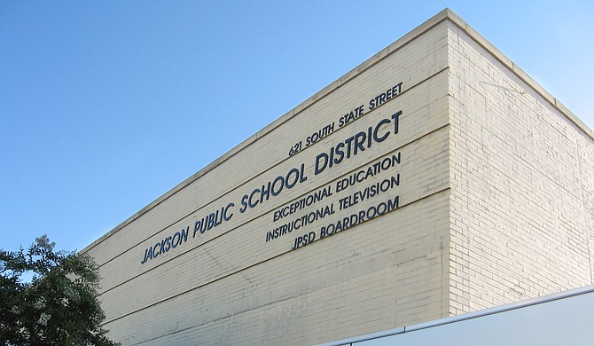State’s second largest school district goes virtual because of Jackson water pressure woes
