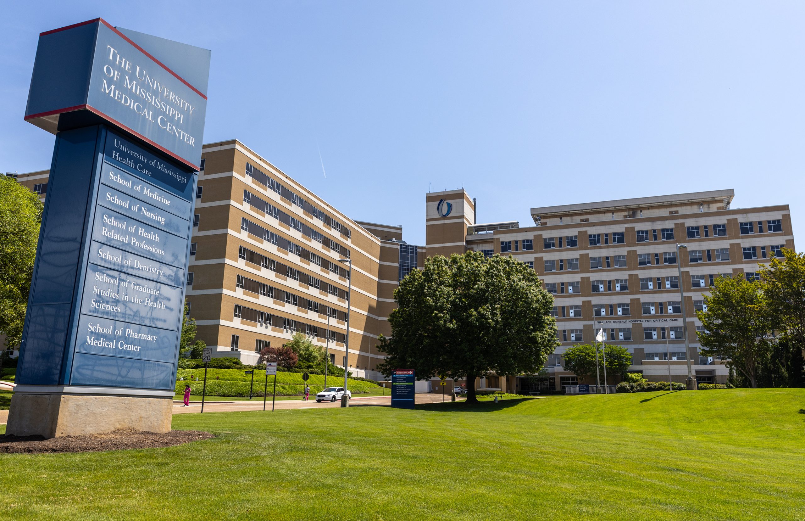 Legislative committee releases report on UMMC’s LGBTQ+ clinic