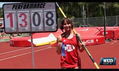 Biloxi pole vaulter Julie Segroves wins 6A State Championship