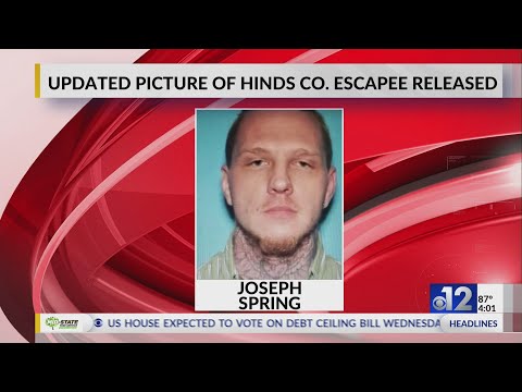 Search underway for Hinds County escapee near Highway 18