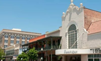 Saenger Theater to resume tours