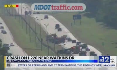 Multi-vehicle crash on I-220 in Jackson