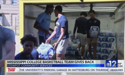 Mississippi College basketball team gives back to Stewpot