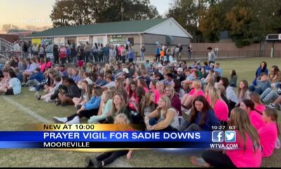 Prayer vigil held for Mooreville student battling cancer