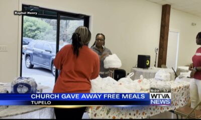 Tupelo church gave away free meals