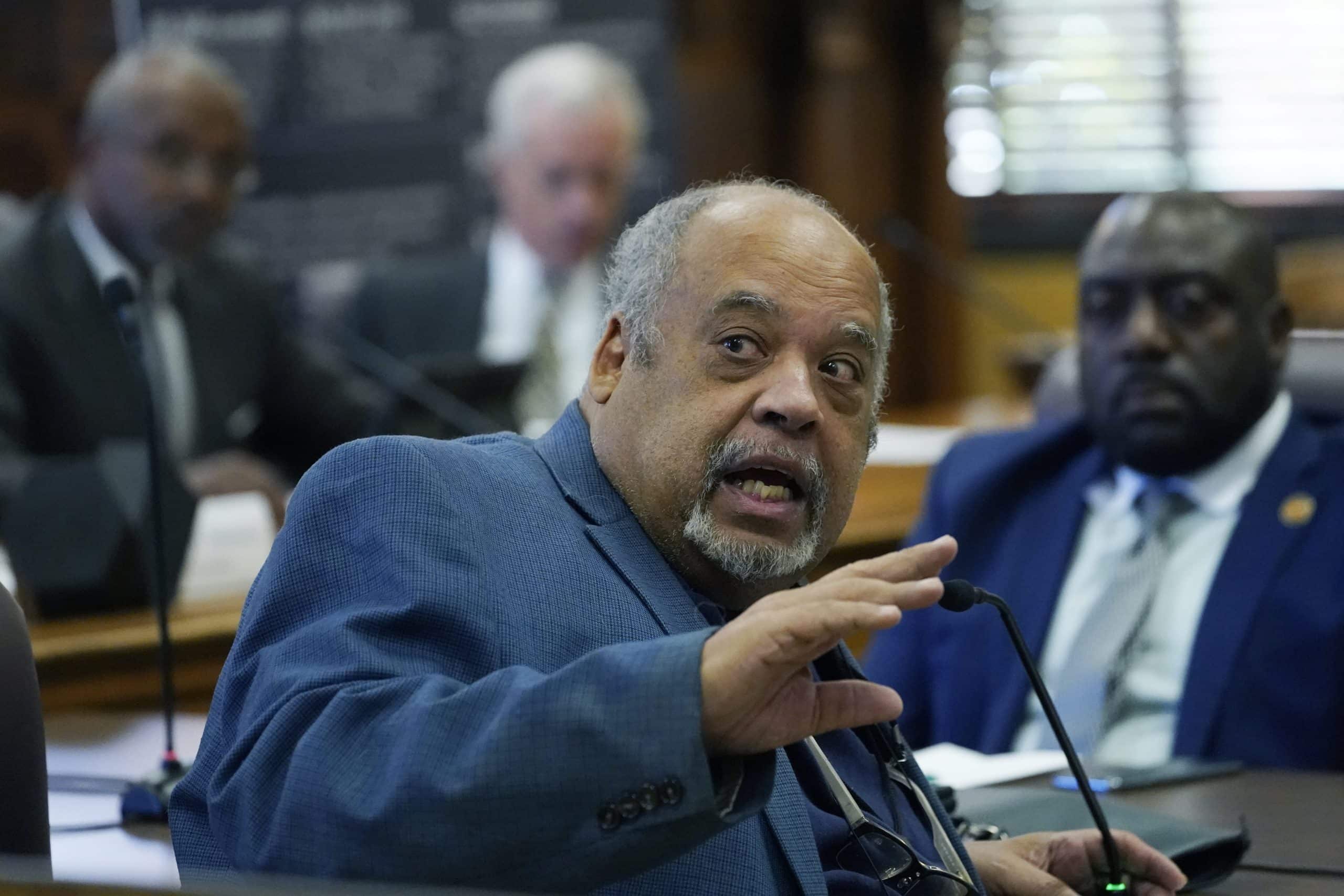 Federal judge sentences state Rep. Earle Banks to probation for tax crime