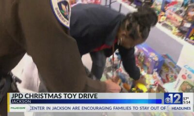 Jackson Police Department holds toy giveaway