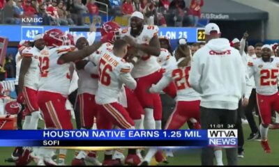 Chris Jones earns .25 million bonus on Sunday