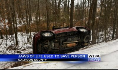 Motorist extracted from wreck in Calhoun County