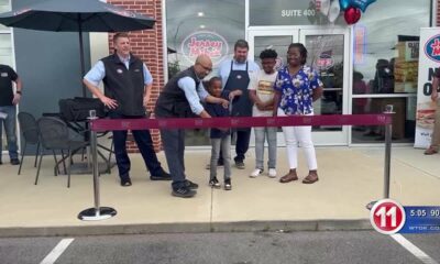 Jersey Mike’s welcomes in its first customers