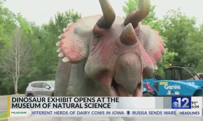 Dinosaur exhibit opens at Mississippi Museum of Natural Science