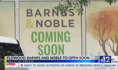 When will Flowood Barnes & Noble open?