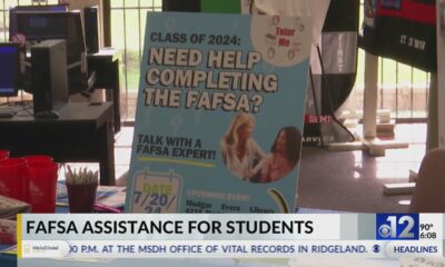 FAFSA assistance event held for Mississippi students, parents