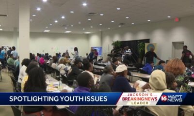 Community brainstorms ways to combat problems affecting youth