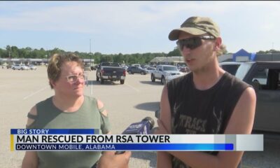 'Just another day': Stranded window washer recounts dangling from RSA Tower