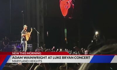 Adam Wainwright surprises St. Louis crowd, joins Luke Bryan on stage