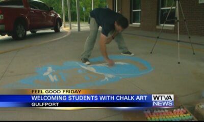 Gulfport councilman welcomes students with chalk art