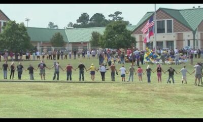 Georgia community comes together after Apalachee High shooting