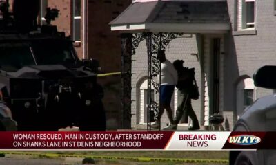 Man in custody after SWAT standoff in St. Denis neighborhood