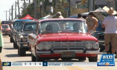 Classic car cruise in at Waveland’s Hot Rods and Hospitality