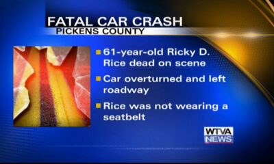 A single-vehicle car crash left one person dead in Pickens County