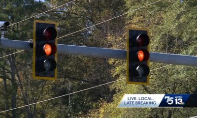 Springville's longtime residents adjusting to the town's new and only traffic lights