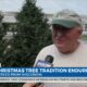 Wisconsin man travels to Coast each year to sell Christmas trees