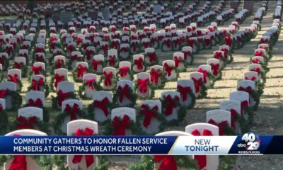 Fort Smith community lays Christmas wreaths at national cemetery