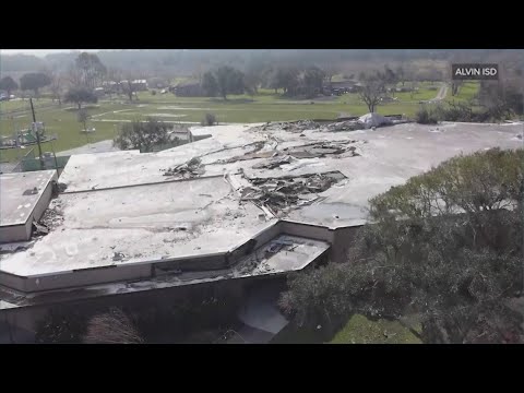 Students, staff at Walt Disney Elementary return to class after EF-2 tornado damaged their school