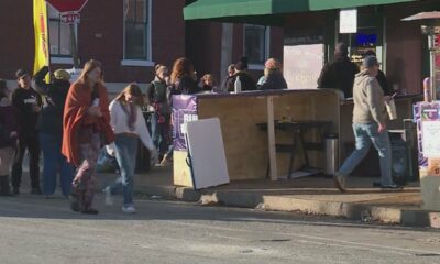 A break in the freezing temps draws St. Louisans outdoors