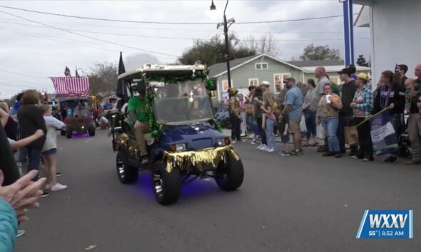 Mystic Krewe of the Seahorse Lundi Gras Parade