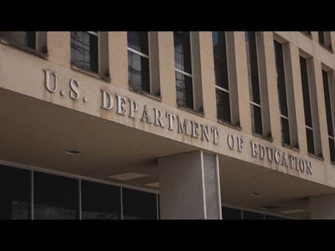 How would a US Department of Education shutdown impact St. Louis-area schools?