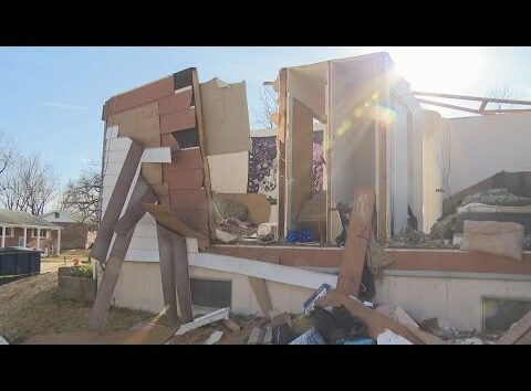 Neighbors in Bridgeton grapple with wreckage after EF-2 tornado